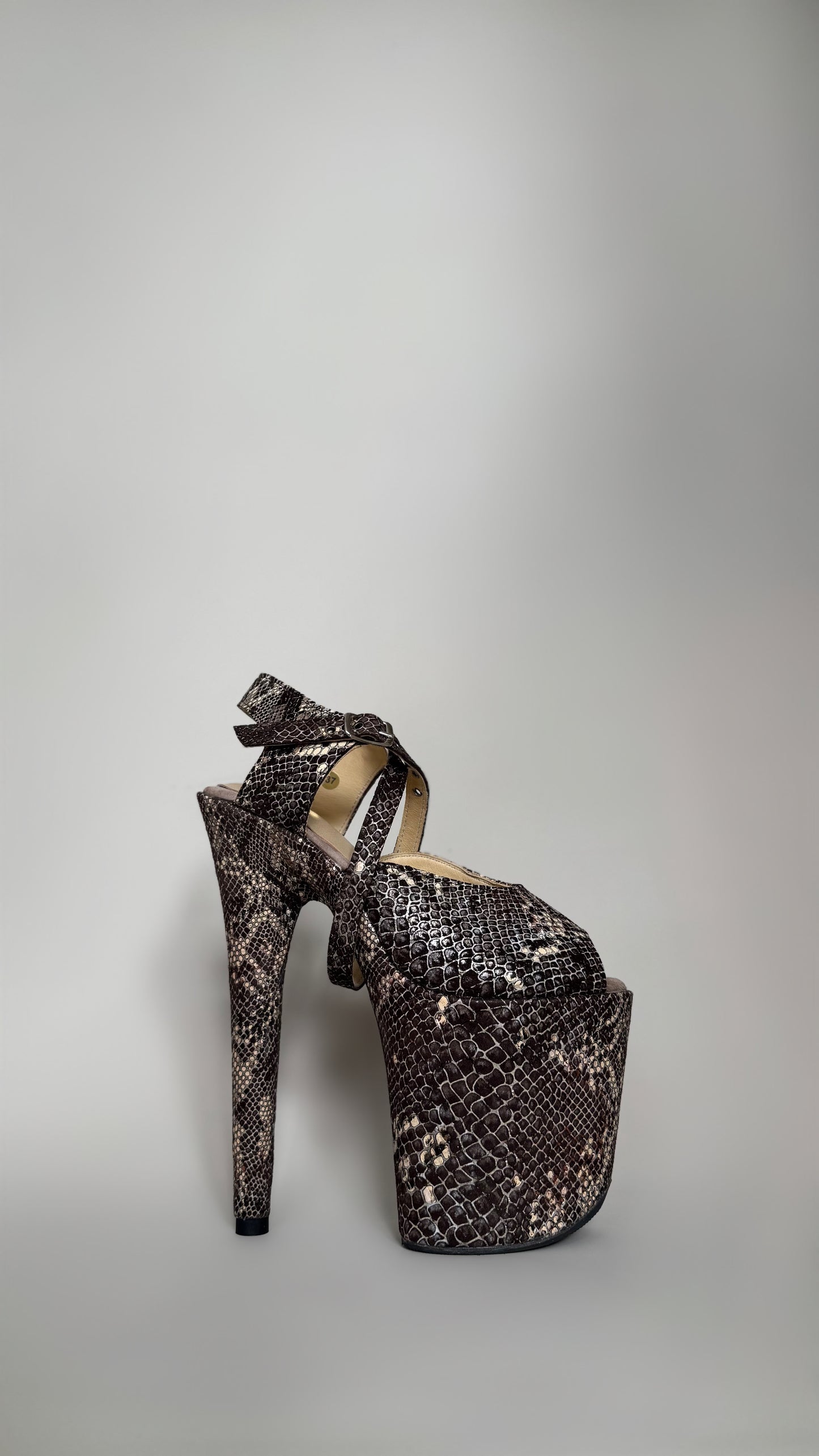 MAMBA SNAKE Sandal