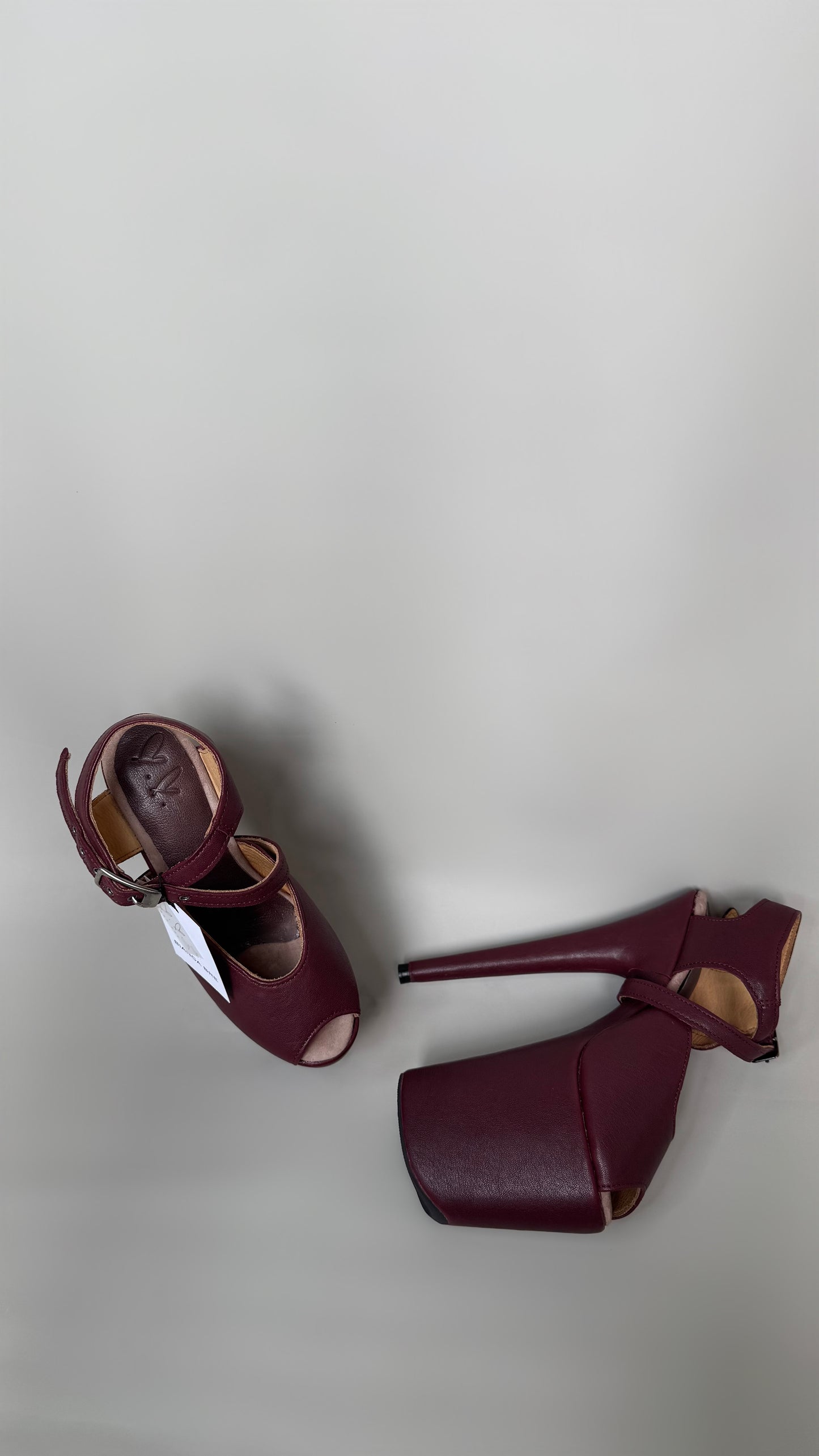 BURGUNDY WINE Sandal