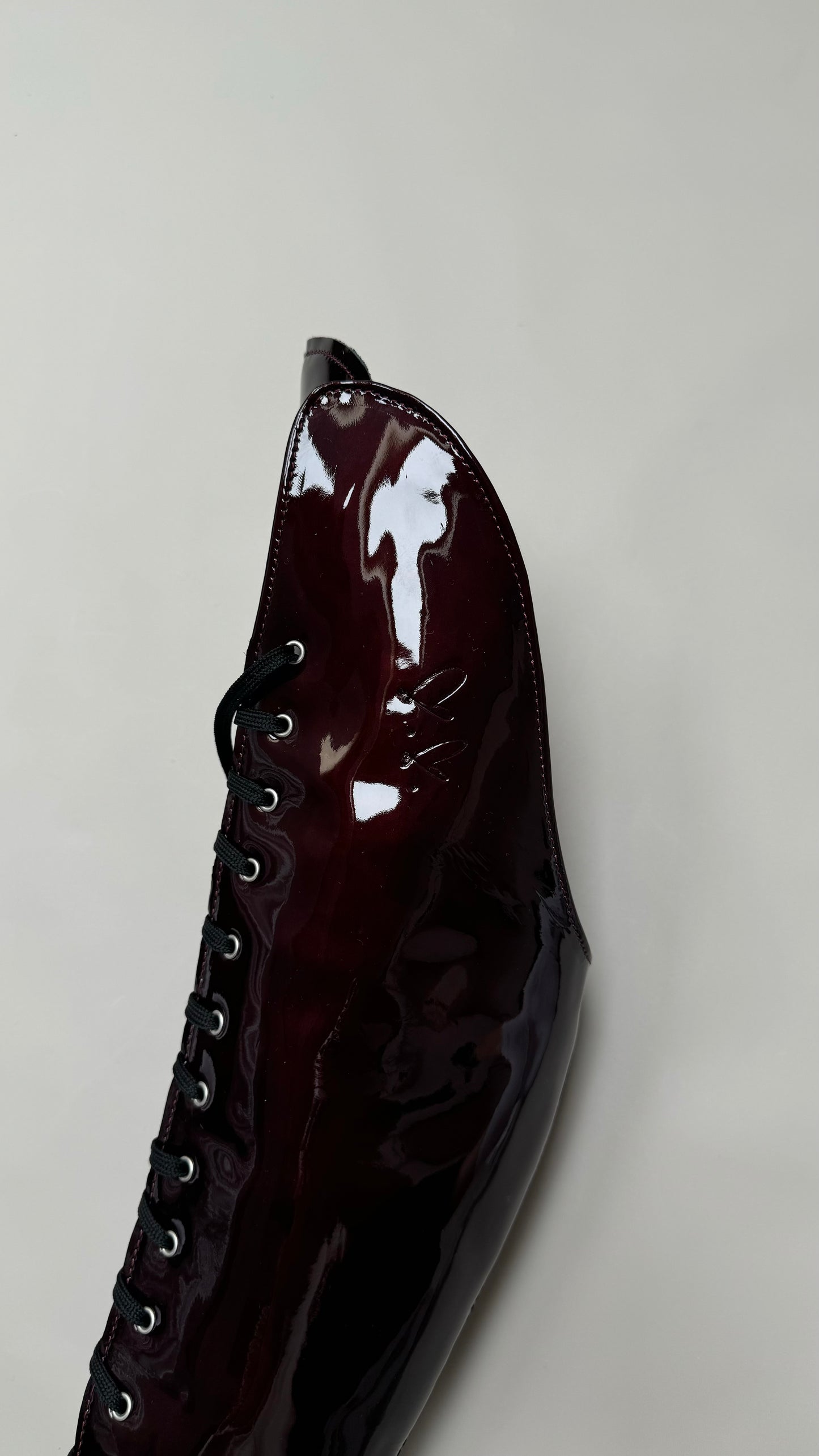 PRE-ORDER Overknee/ in Red Wine