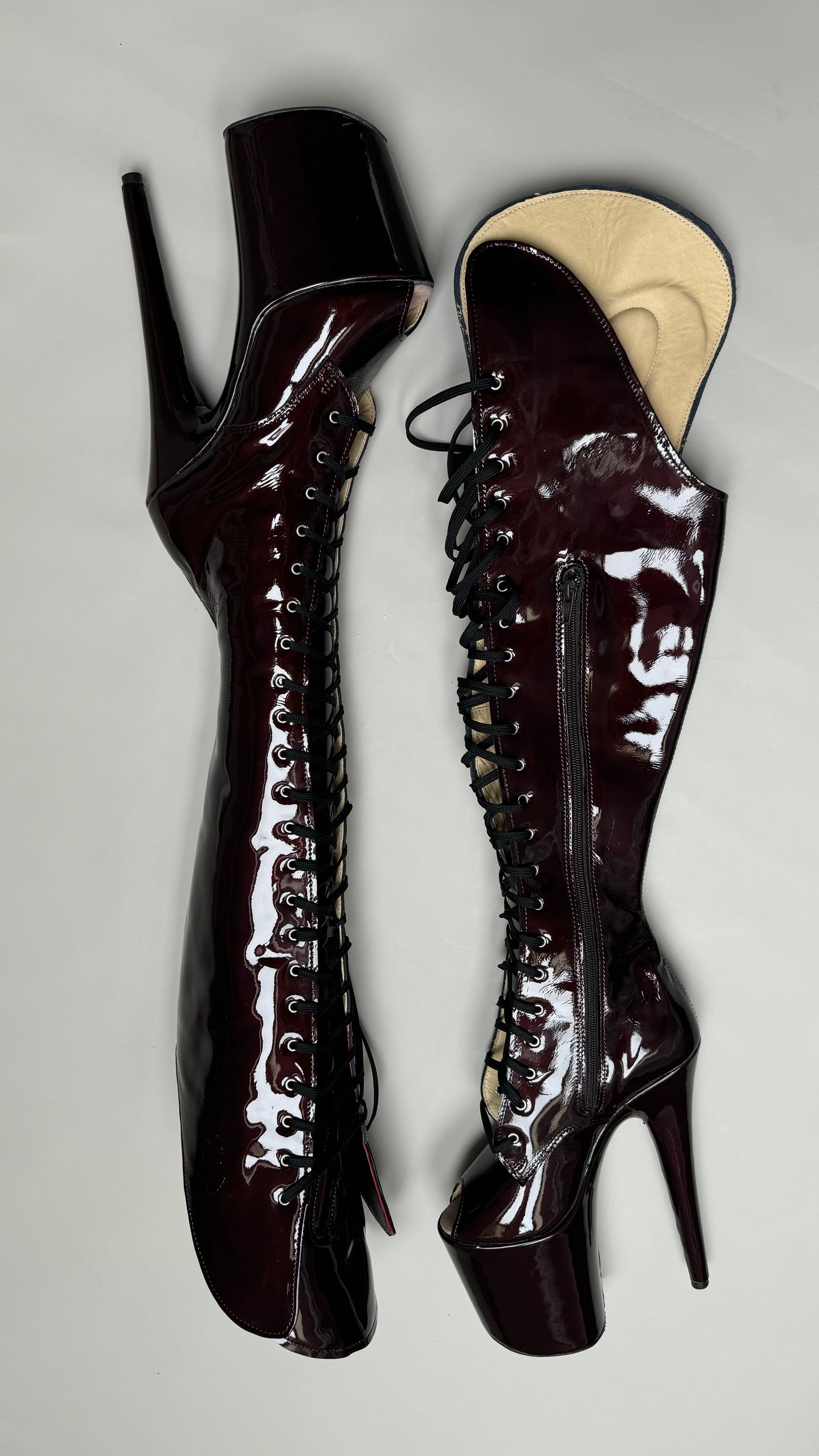 PRE-ORDER Overknee/ in Red Wine