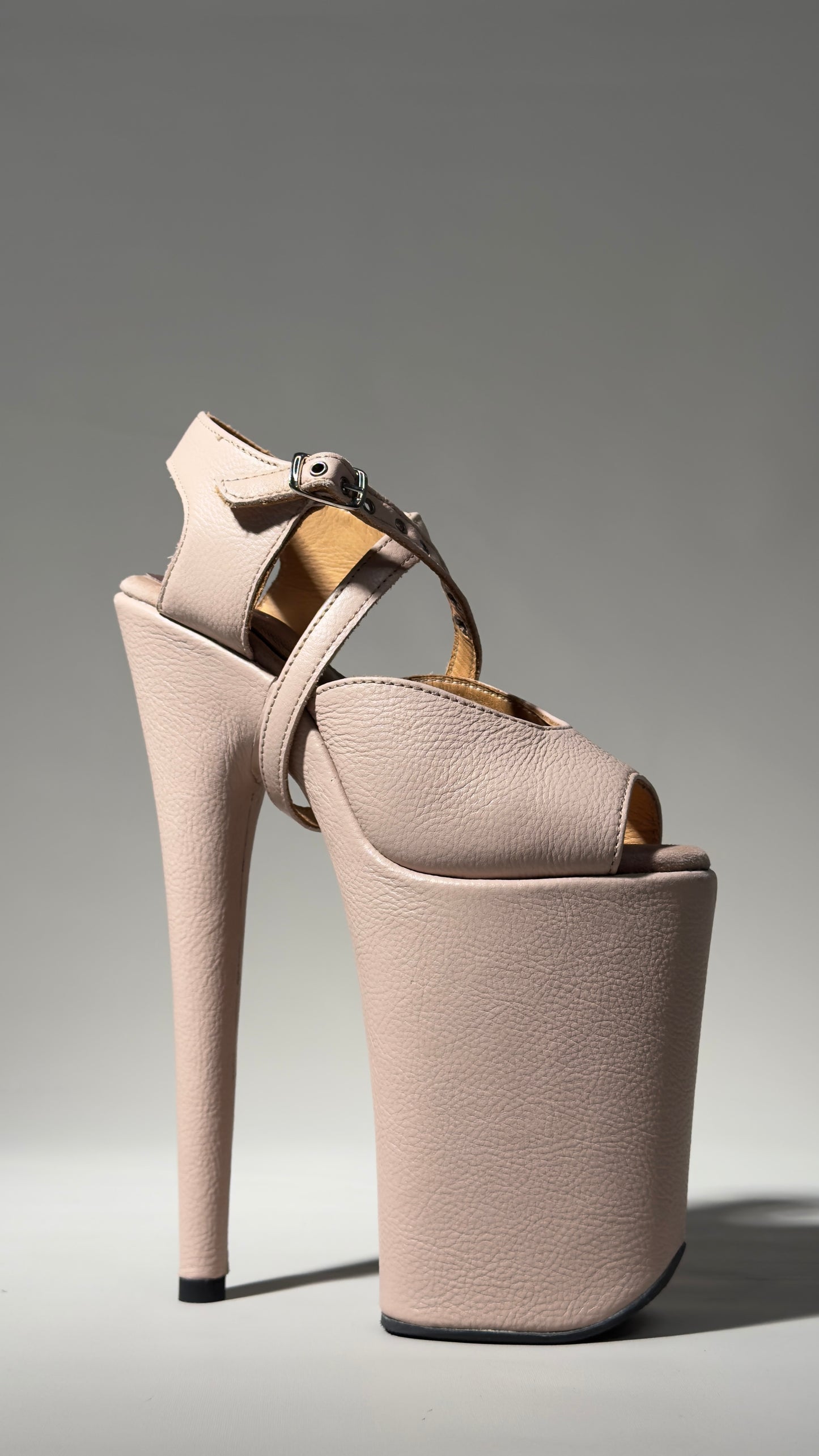 NUDE BALLET Sandals