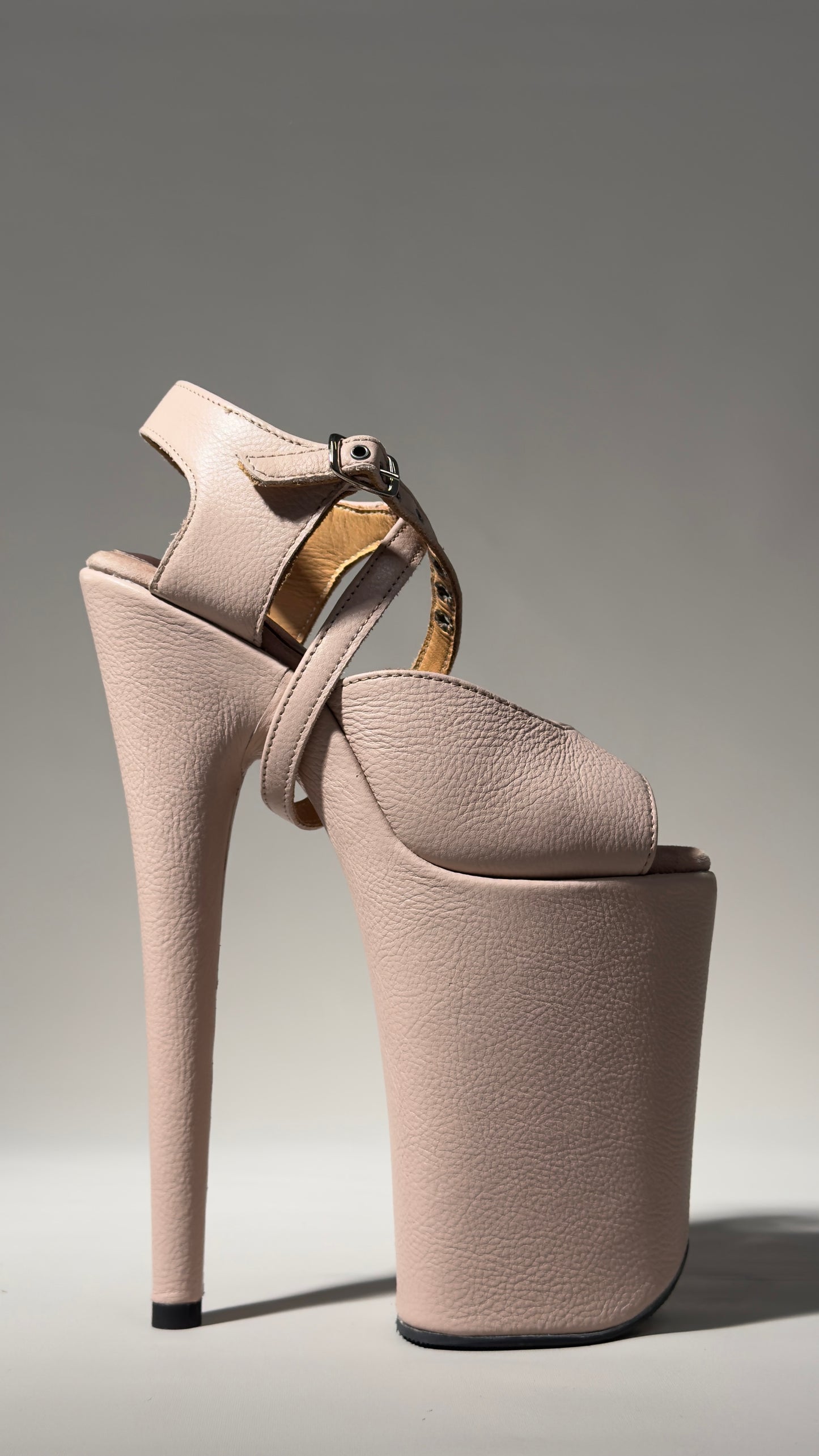 NUDE BALLET Sandals