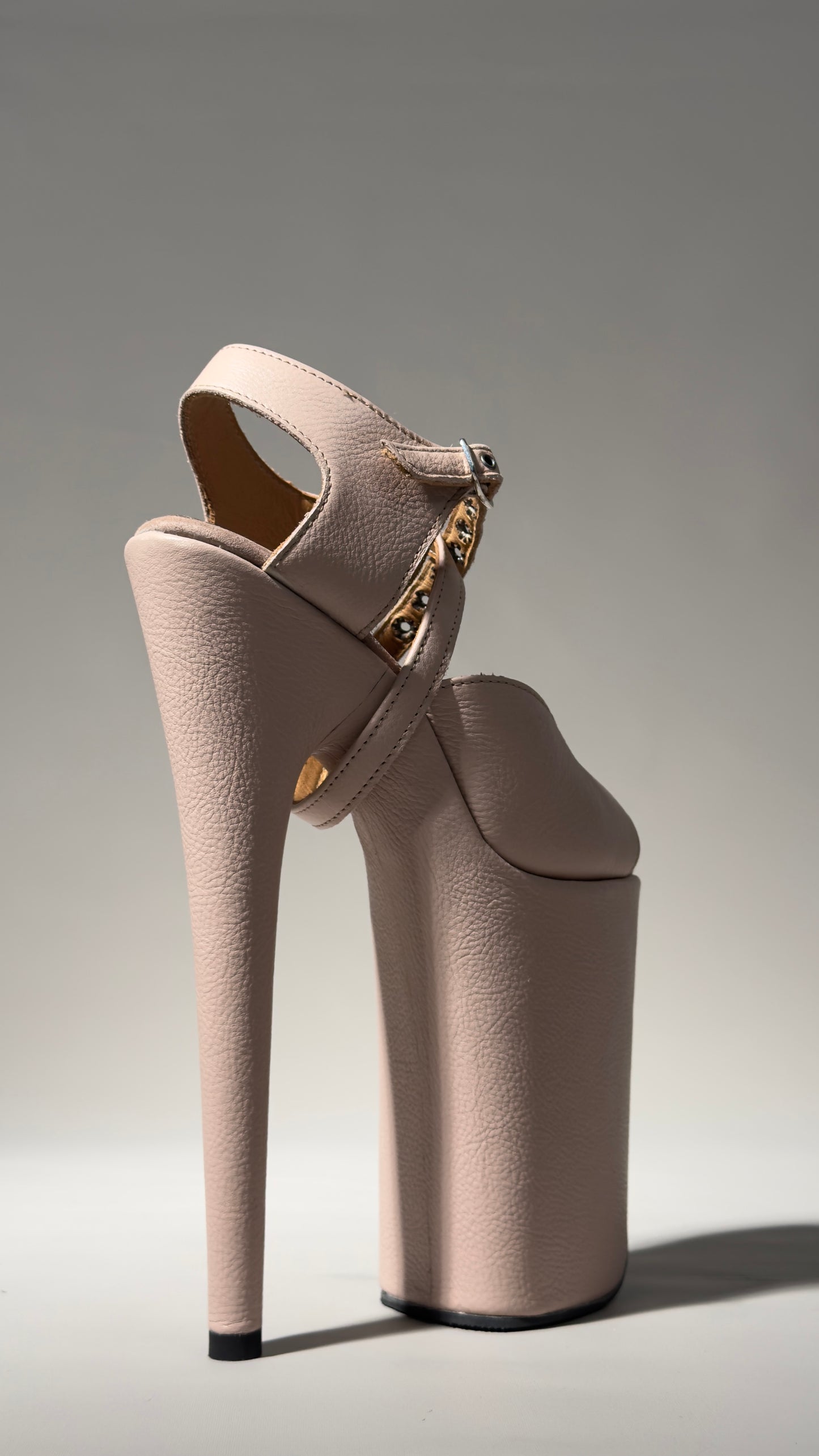 NUDE BALLET Sandals
