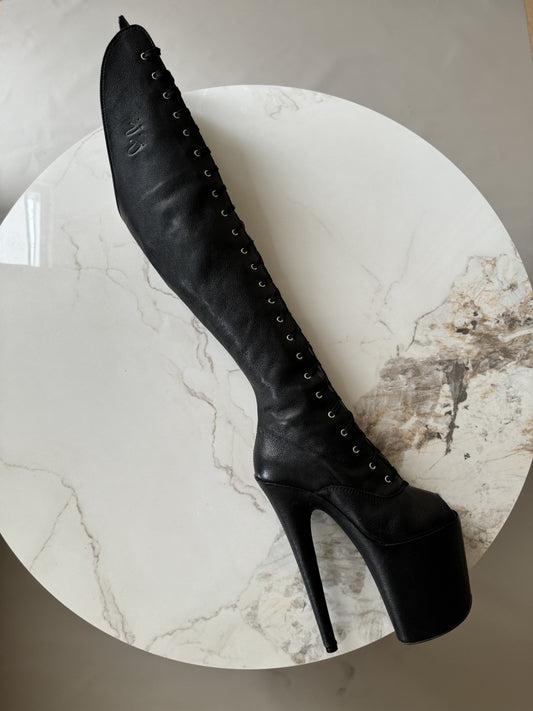 PRE-ORDER Overknee / Black Caviar